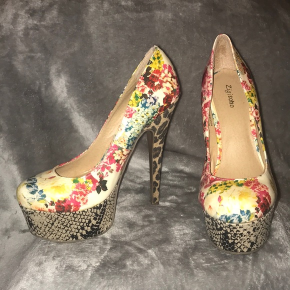 Zigi soho multi print floral platform pump heels - Picture 2 of 5